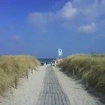 Ferienwohnung Warnemünde L (S2)