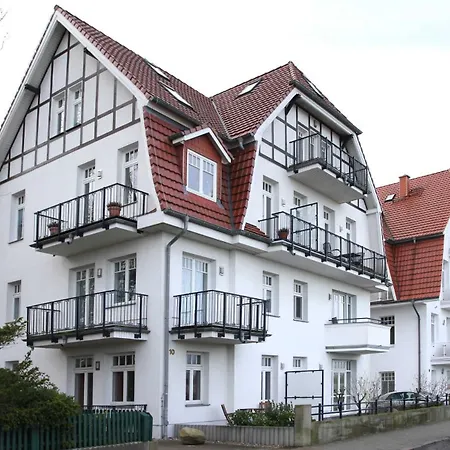 Warnemünde L Rostock
